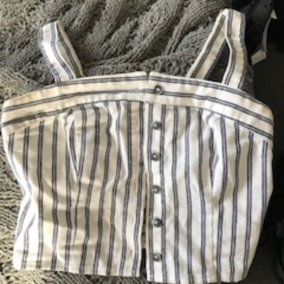 Crop Top - Picture 1 of 1